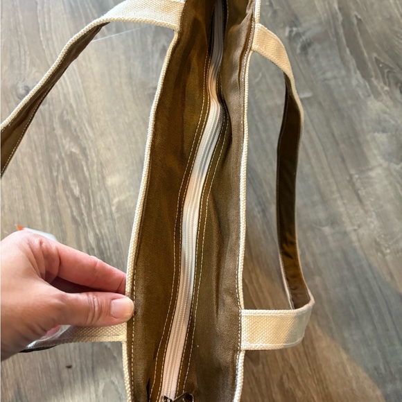 Canvas Tote Bag with Fall Embroidery new with tag - Picture 3 of 4